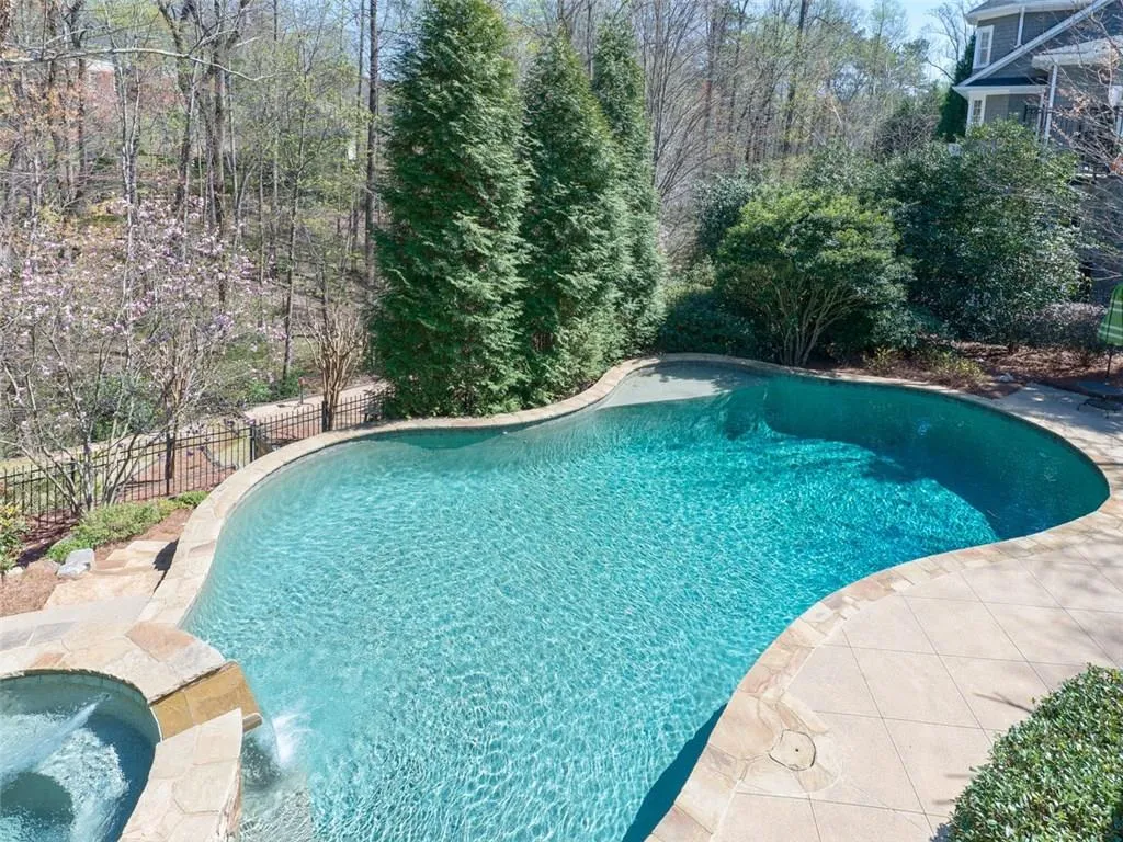5605 Claire Rose Lane, Sandy Springs, Georgia 30327, 5 Bedrooms Bedrooms, ,6 BathroomsBathrooms,Residential,Sold,5605 Claire Rose Lane,5663446