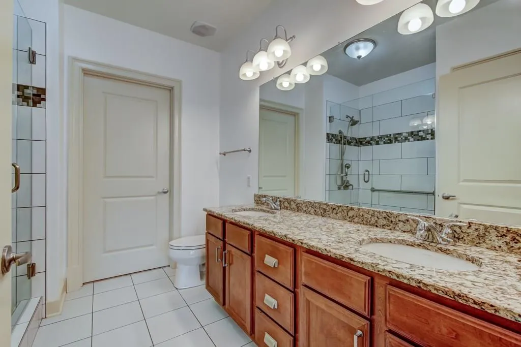 200 River Vista Drive Unit 708, Atlanta, Georgia 30339, 2 Bedrooms Bedrooms, ,2 BathroomsBathrooms,Residential,Sold,200 River Vista Drive Unit 708,5918480