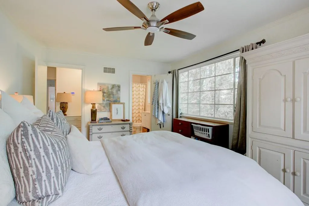 380 Pine Forest Road, Atlanta, Georgia 30342, 3 Bedrooms Bedrooms, ,2 BathroomsBathrooms,Residential,Sold,380 Pine Forest Road,6876302