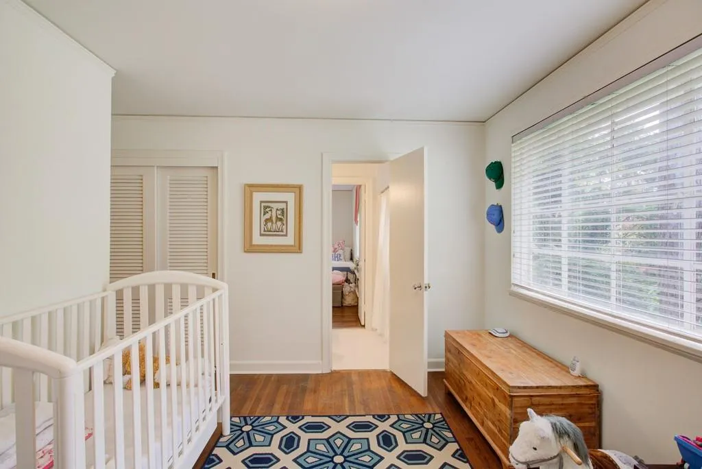 380 Pine Forest Road, Atlanta, Georgia 30342, 3 Bedrooms Bedrooms, ,2 BathroomsBathrooms,Residential,Sold,380 Pine Forest Road,6876302