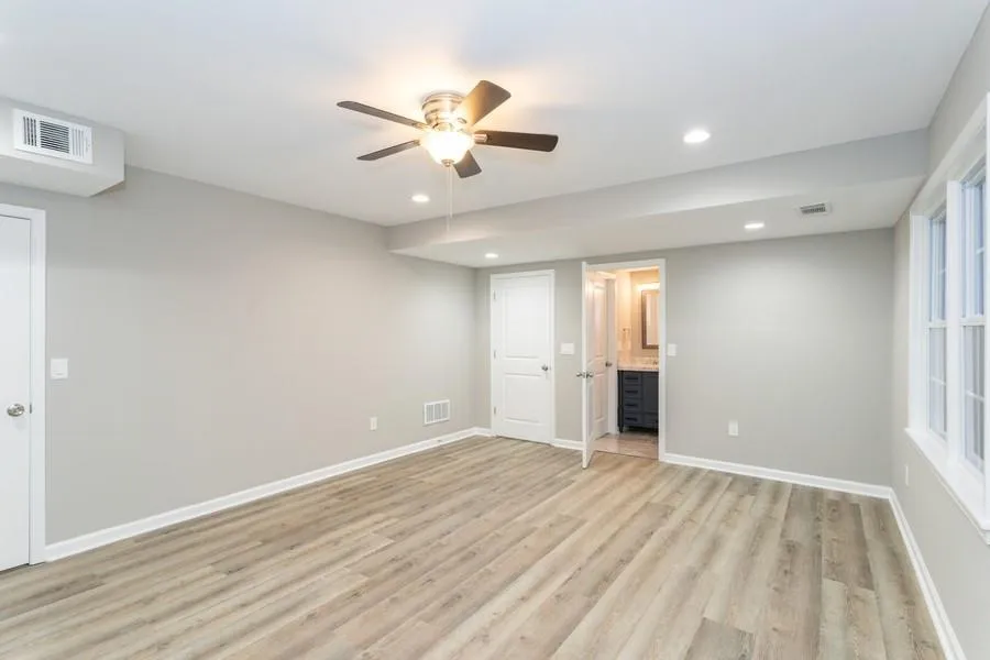 1555 Sunnybrook Farm Road, Sandy Springs, Georgia 30350, 5 Bedrooms Bedrooms, ,4 BathroomsBathrooms,Residential,Sold,1555 Sunnybrook Farm Road,6867951