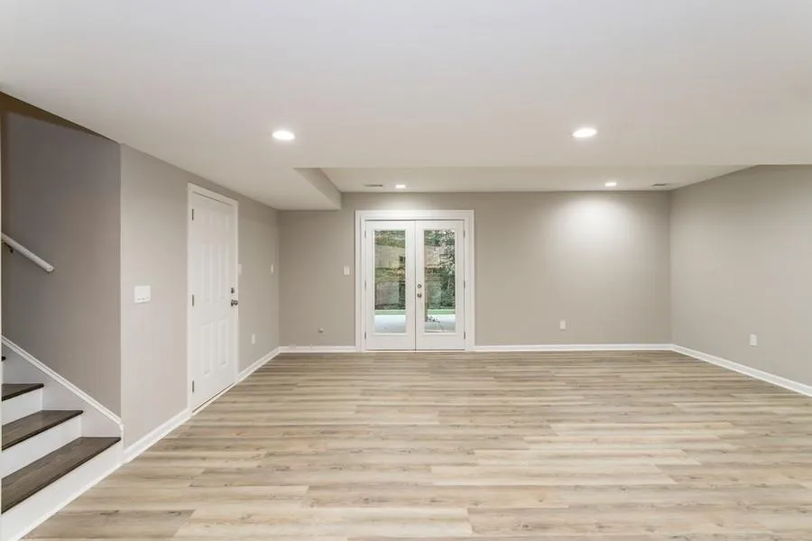 1555 Sunnybrook Farm Road, Sandy Springs, Georgia 30350, 5 Bedrooms Bedrooms, ,4 BathroomsBathrooms,Residential,Sold,1555 Sunnybrook Farm Road,6867951