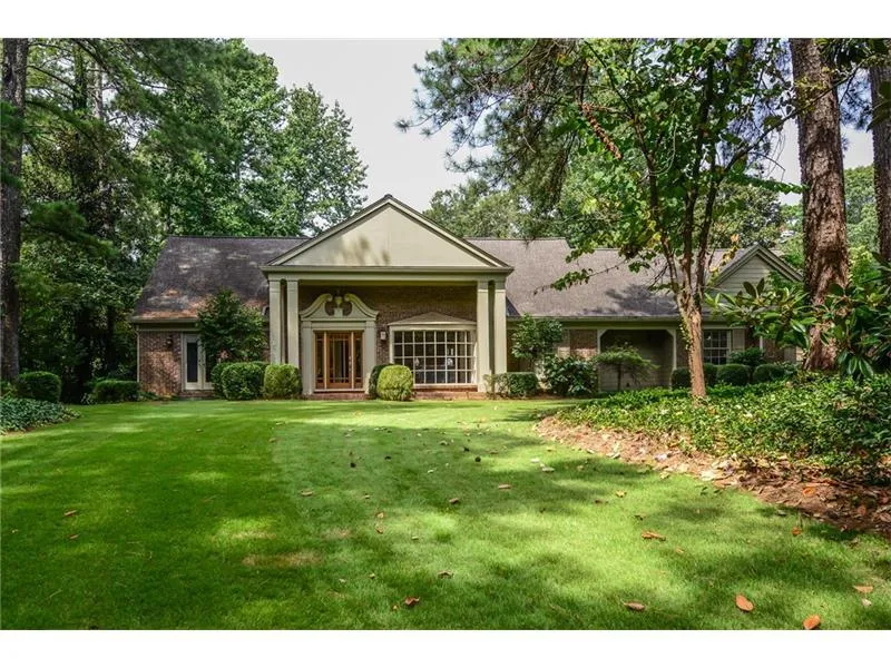 3135 Spalding Drive, Sandy Springs, Georgia 30350, 5 Bedrooms Bedrooms, ,6 BathroomsBathrooms,Residential,Sold,3135 Spalding Drive,5984088 3135 Spalding Drive, Sandy Springs, Georgia 30350, 5 Bedrooms Bedrooms, ,6 BathroomsBathrooms,Residential,Sold,3135 Spalding Drive,5984088