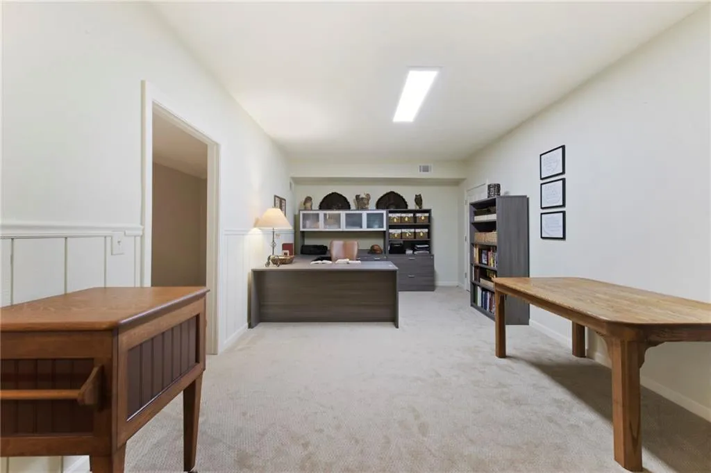 140 Tamarisk Drive, Atlanta, Georgia 30342, 5 Bedrooms Bedrooms, ,4 BathroomsBathrooms,Residential,Sold,140 Tamarisk Drive,6770826