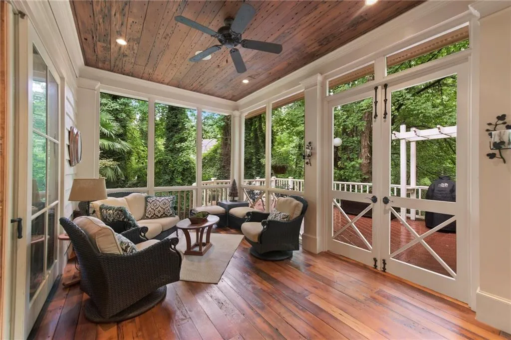 140 Tamarisk Drive, Atlanta, Georgia 30342, 5 Bedrooms Bedrooms, ,4 BathroomsBathrooms,Residential,Sold,140 Tamarisk Drive,6770826