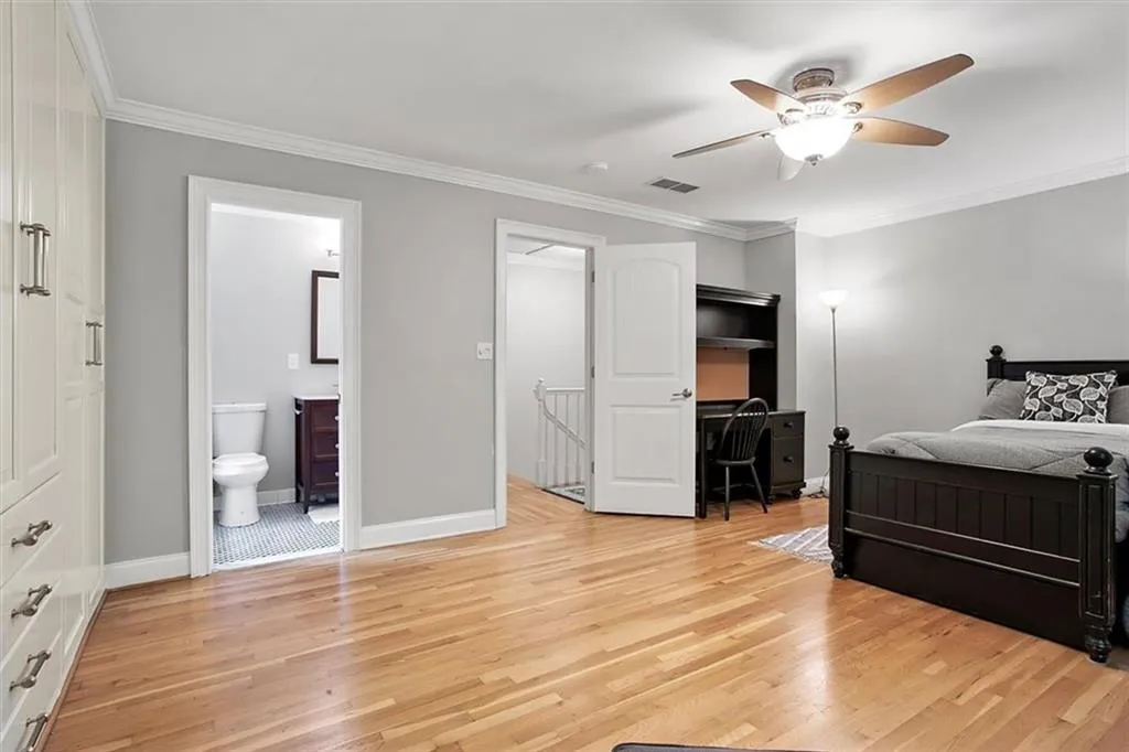 6210 Mountain Brook Lane, Sandy Springs, Georgia 30328, 5 Bedrooms Bedrooms, ,5 BathroomsBathrooms,Residential,Sold,6210 Mountain Brook Lane,6907560