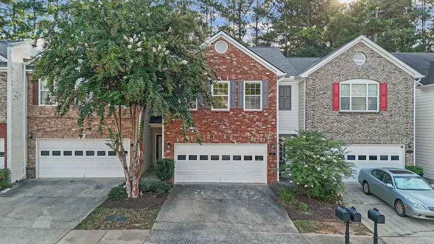 541 Woodland Park Terrace, Lawrenceville, Georgia 30043