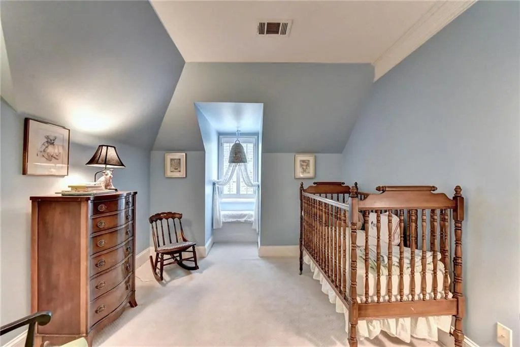 3000 Spalding Drive, Sandy Springs, Georgia 30350, 5 Bedrooms Bedrooms, ,4 BathroomsBathrooms,Residential,Sold,3000 Spalding Drive,6724112