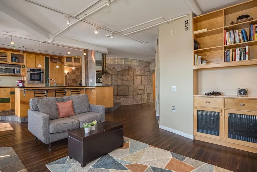 795 Hammond Dr Ne Unit 2205, Atlanta, Georgia 30328, 2 Bedrooms Bedrooms, ,2 BathroomsBathrooms,Residential,Sold,795 Hammond Dr Ne Unit 2205,6805441