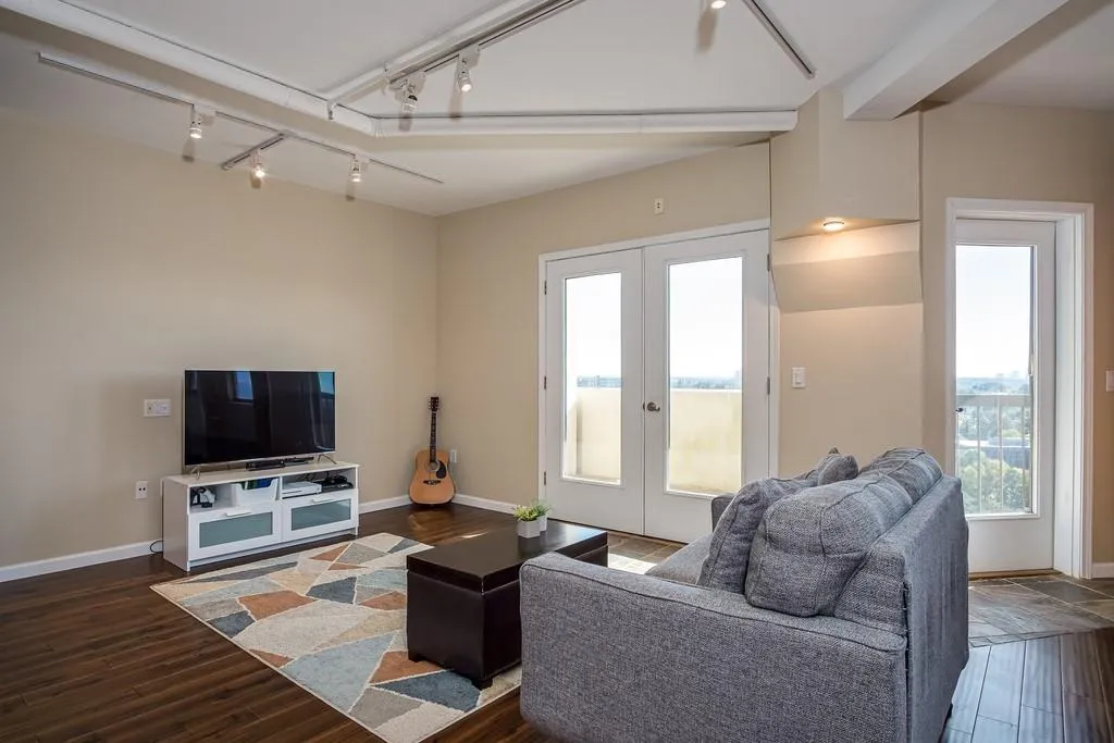 795 Hammond Dr Ne Unit 2205, Atlanta, Georgia 30328, 2 Bedrooms Bedrooms, ,2 BathroomsBathrooms,Residential,Sold,795 Hammond Dr Ne Unit 2205,6805441