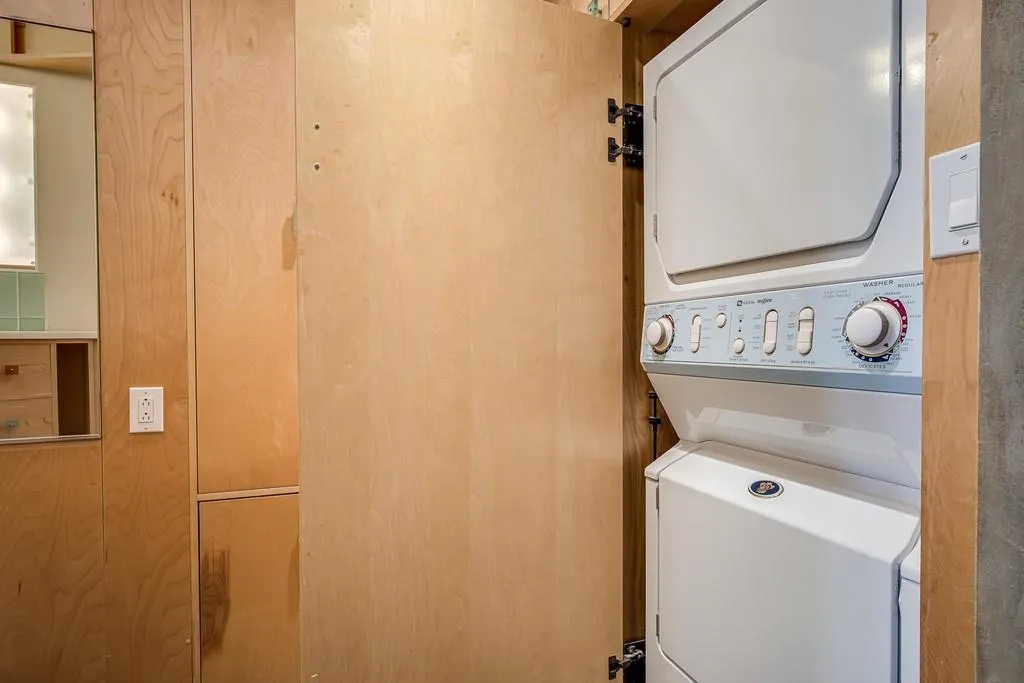 795 Hammond Dr Ne Unit 2205, Atlanta, Georgia 30328, 2 Bedrooms Bedrooms, ,2 BathroomsBathrooms,Residential,Sold,795 Hammond Dr Ne Unit 2205,6805441