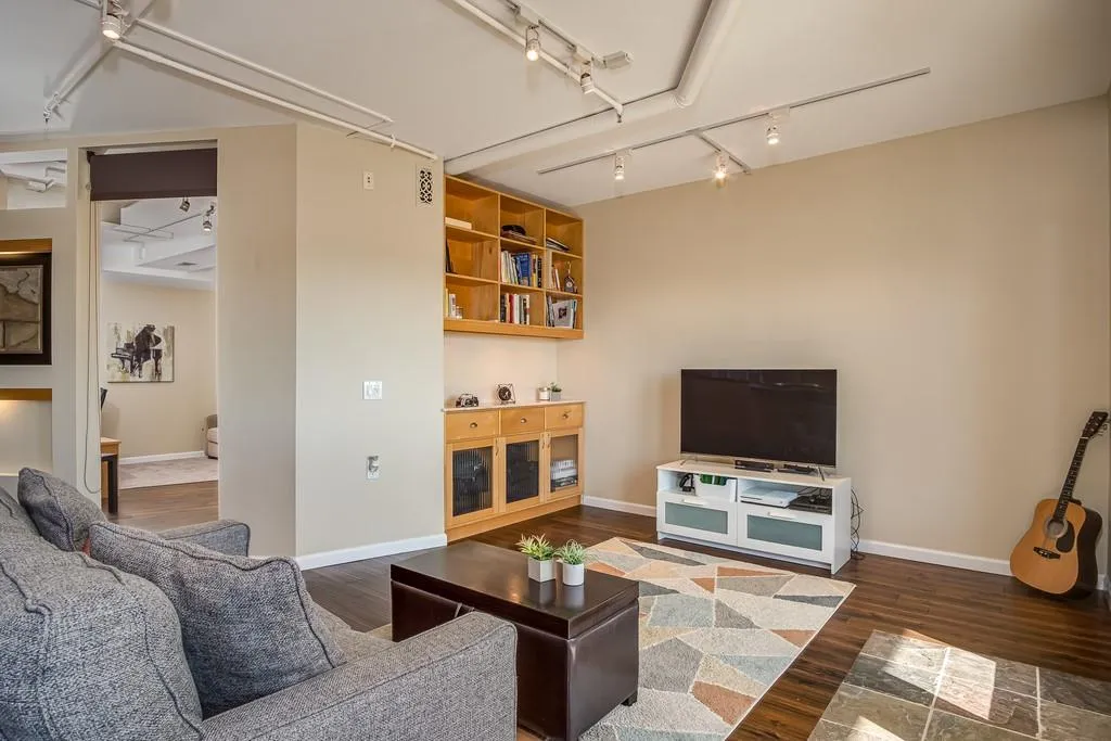 795 Hammond Dr Ne Unit 2205, Atlanta, Georgia 30328, 2 Bedrooms Bedrooms, ,2 BathroomsBathrooms,Residential,Sold,795 Hammond Dr Ne Unit 2205,6805441
