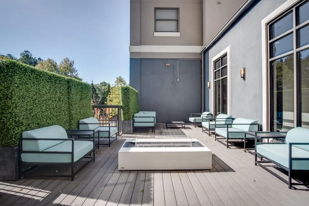 795 Hammond Dr Ne Unit 2205, Atlanta, Georgia 30328, 2 Bedrooms Bedrooms, ,2 BathroomsBathrooms,Residential,Sold,795 Hammond Dr Ne Unit 2205,6805441