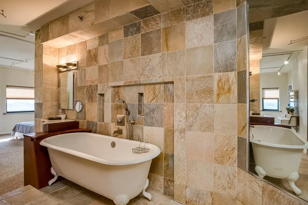 795 Hammond Dr Ne Unit 2205, Atlanta, Georgia 30328, 2 Bedrooms Bedrooms, ,2 BathroomsBathrooms,Residential,Sold,795 Hammond Dr Ne Unit 2205,6805441