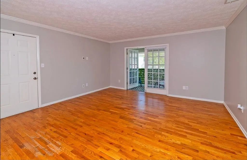 1150 Collier Road Nw Unit B5, Atlanta, Georgia 30318, 1 Bedroom Bedrooms, ,1 BathroomBathrooms,Residential,For Sale,1150 Collier Road Nw Unit B5,7667873