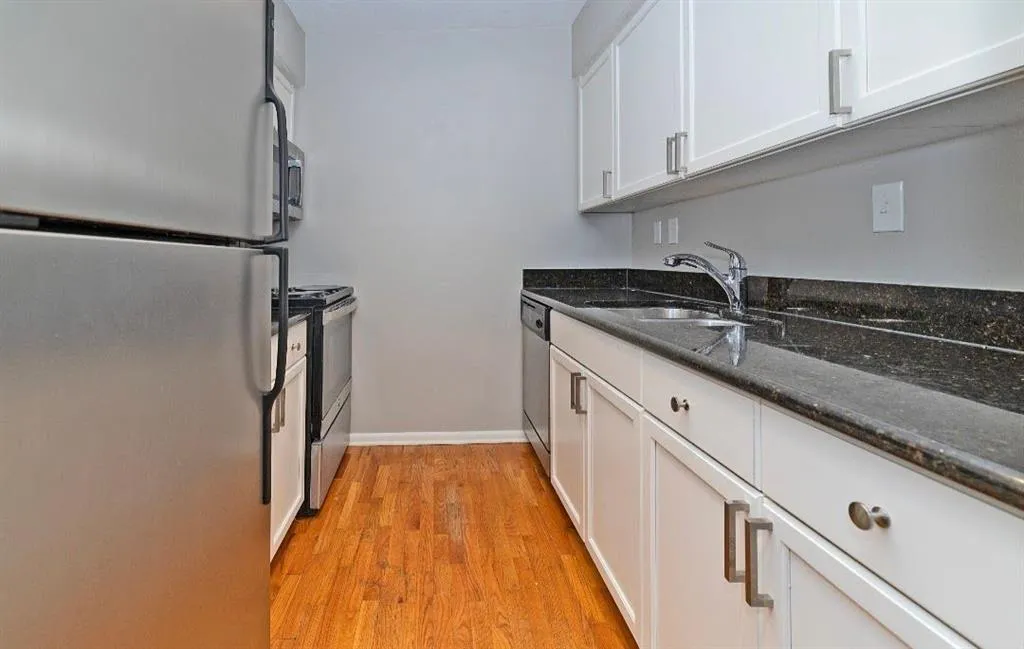 1150 Collier Road Nw Unit B5, Atlanta, Georgia 30318, 1 Bedroom Bedrooms, ,1 BathroomBathrooms,Residential,For Sale,1150 Collier Road Nw Unit B5,7667873