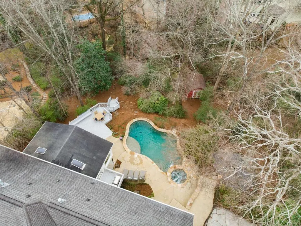295 Bruton Way, Atlanta, Georgia 30342, 4 Bedrooms Bedrooms, ,4 BathroomsBathrooms,Residential,Sold,295 Bruton Way,7522980