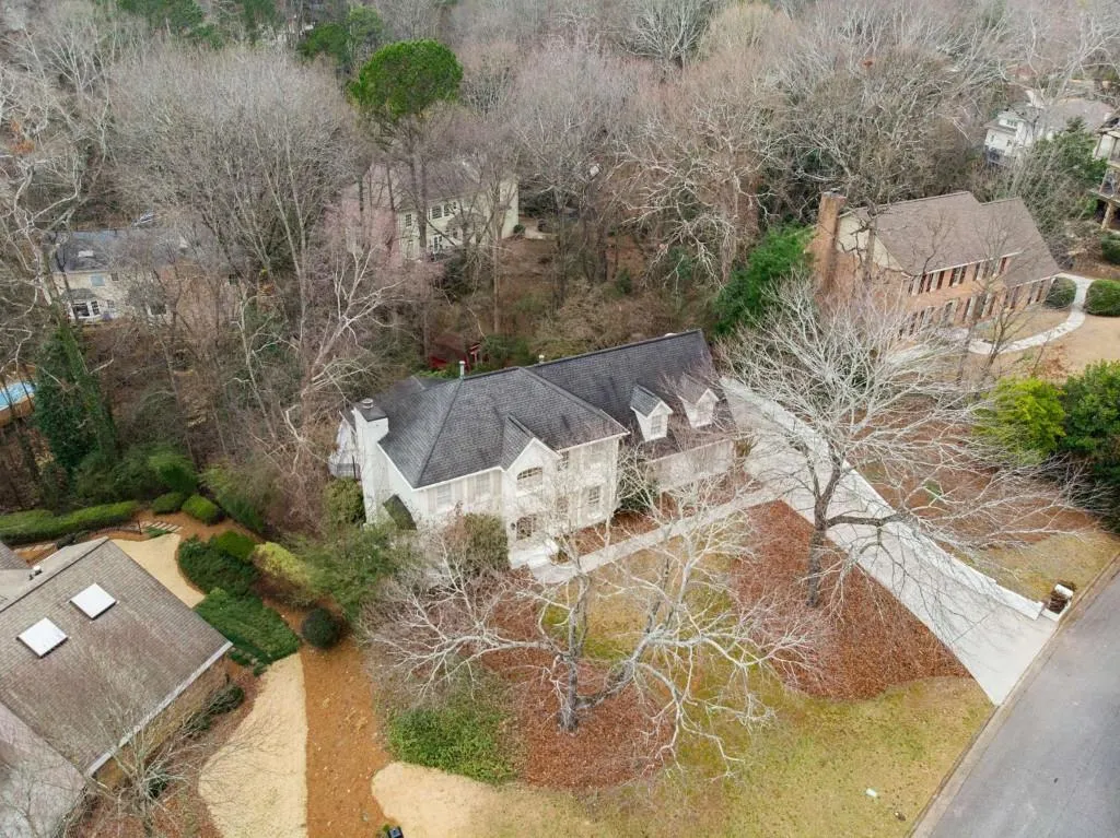 295 Bruton Way, Atlanta, Georgia 30342, 4 Bedrooms Bedrooms, ,4 BathroomsBathrooms,Residential,Sold,295 Bruton Way,7522980