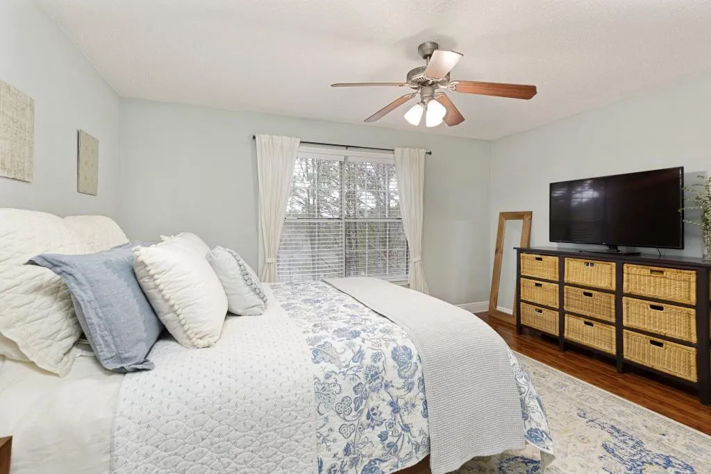 5302 Santa Fe Parkway, Sandy Springs, Georgia 30350, 3 Bedrooms Bedrooms, ,2 BathroomsBathrooms,Residential,Sold,5302 Santa Fe Parkway,7002666 5302 Santa Fe Parkway, Sandy Springs, Georgia 30350, 3 Bedrooms Bedrooms, ,2 BathroomsBathrooms,Residential,Sold,5302 Santa Fe Parkway,7002666