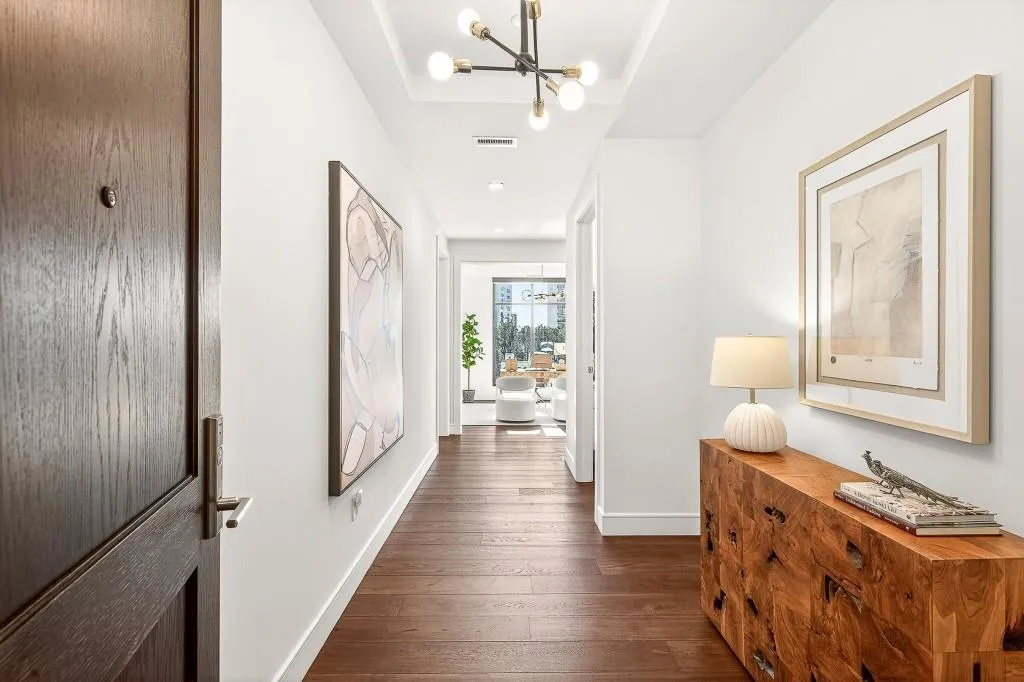 2520 Peachtree Road Unit 703, Atlanta, Georgia 30305, 2 Bedrooms Bedrooms, 0 ,3 BathroomsBathrooms,Residential,For Sale,2520 Peachtree Road Unit 703,7693724
