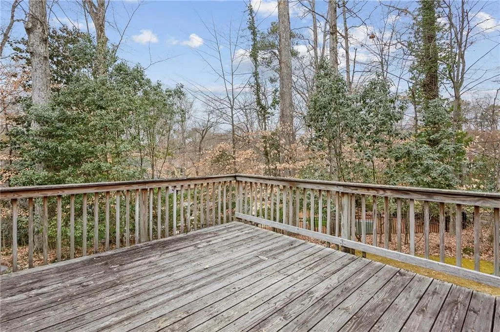 3781 Narmore Drive Ne, Atlanta, Georgia 30319, 4 Bedrooms Bedrooms, ,3 BathroomsBathrooms,Residential,For Sale,3781 Narmore Drive Ne,7631702