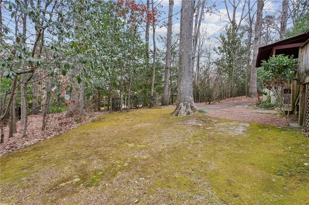3781 Narmore Drive Ne, Atlanta, Georgia 30319, 4 Bedrooms Bedrooms, ,3 BathroomsBathrooms,Residential,For Sale,3781 Narmore Drive Ne,7631702