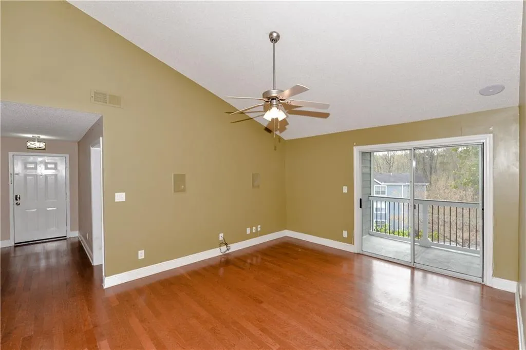 6309 Santa Fe Parkway Unit 6309, Atlanta, Georgia 30350, 2 Bedrooms Bedrooms, ,2 BathroomsBathrooms,Residential,Sold,6309 Santa Fe Parkway Unit 6309,5993188