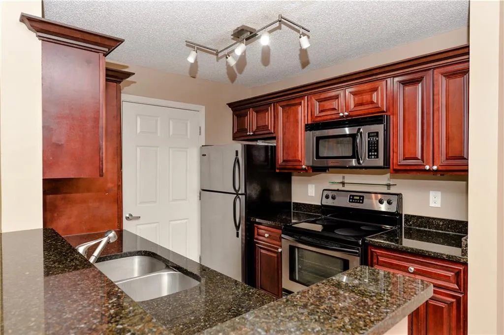 6309 Santa Fe Parkway Unit 6309, Atlanta, Georgia 30350, 2 Bedrooms Bedrooms, ,2 BathroomsBathrooms,Residential,Sold,6309 Santa Fe Parkway Unit 6309,5993188