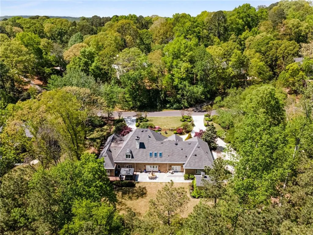 5780 Heards Forest Drive, Atlanta, Georgia 30328, 6 Bedrooms Bedrooms, ,5 BathroomsBathrooms,Residential,Sold,5780 Heards Forest Drive,7554342
