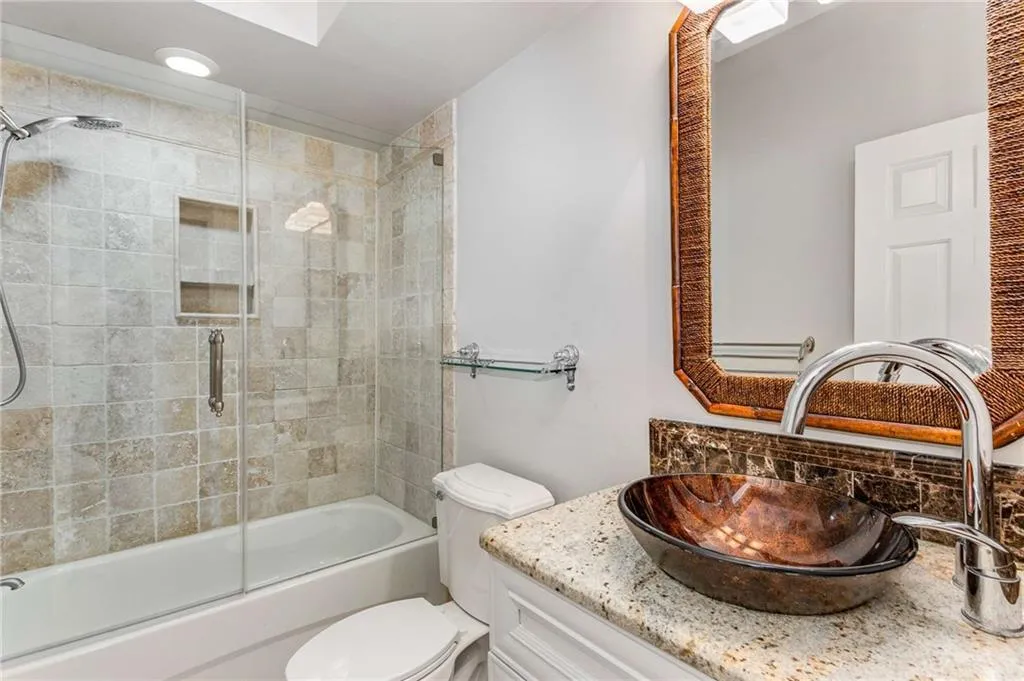 5780 Heards Forest Drive, Atlanta, Georgia 30328, 6 Bedrooms Bedrooms, ,5 BathroomsBathrooms,Residential,Sold,5780 Heards Forest Drive,7554342