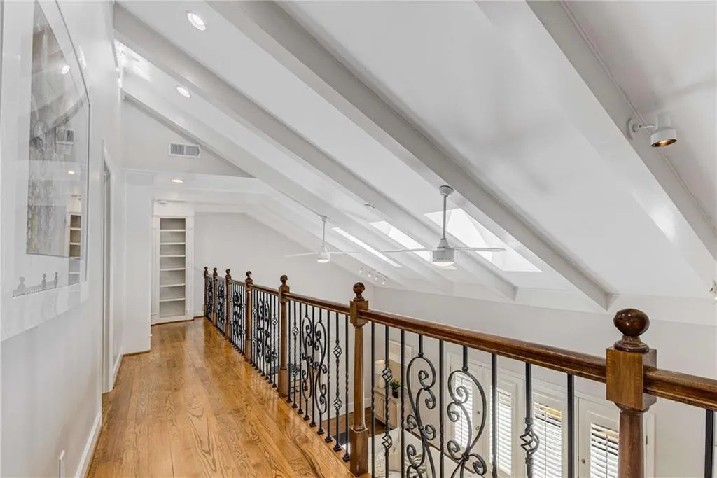 5780 Heards Forest Drive, Atlanta, Georgia 30328, 6 Bedrooms Bedrooms, ,5 BathroomsBathrooms,Residential,Sold,5780 Heards Forest Drive,7554342