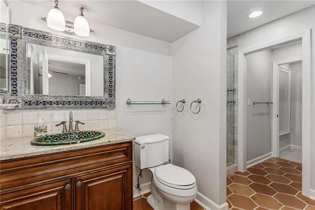 5780 Heards Forest Drive, Atlanta, Georgia 30328, 6 Bedrooms Bedrooms, ,5 BathroomsBathrooms,Residential,Sold,5780 Heards Forest Drive,7554342