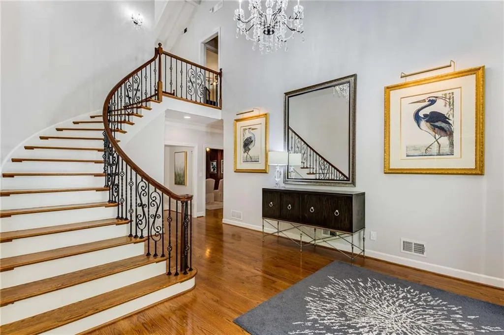 5780 Heards Forest Drive, Atlanta, Georgia 30328, 6 Bedrooms Bedrooms, ,5 BathroomsBathrooms,Residential,Sold,5780 Heards Forest Drive,7554342
