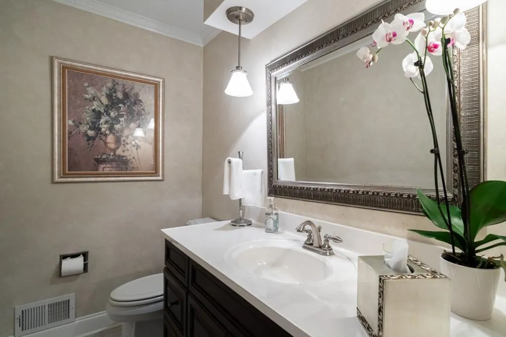 2207 Spalding Drive, Sandy Springs, Georgia 30350, 5 Bedrooms Bedrooms, ,4 BathroomsBathrooms,Residential,Sold,2207 Spalding Drive,6805624