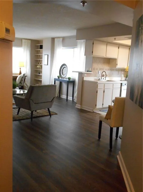 795 Hammond Drive Unit 1112, Atlanta, Georgia 30328, 1 Bedroom Bedrooms, ,1 BathroomBathrooms,Residential,Sold,795 Hammond Drive Unit 1112,6592354