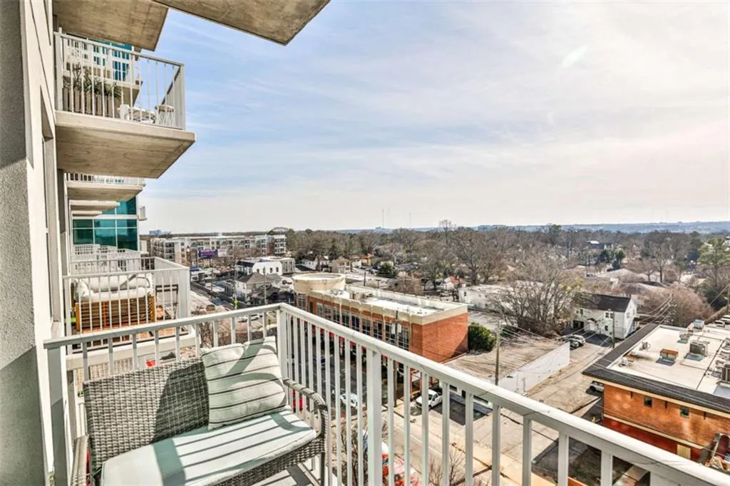 250 Pharr Road Unit 712, Atlanta, Georgia 30305, 1 Bedroom Bedrooms, ,1 BathroomBathrooms,Residential,For Sale,250 Pharr Road Unit 712,7617106