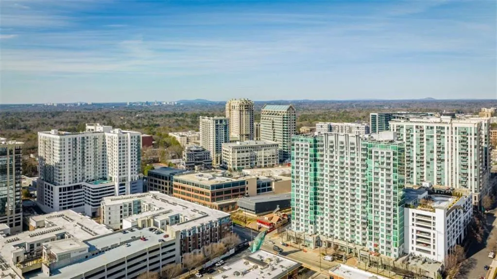 250 Pharr Road Unit 712, Atlanta, Georgia 30305, 1 Bedroom Bedrooms, ,1 BathroomBathrooms,Residential,For Sale,250 Pharr Road Unit 712,7617106