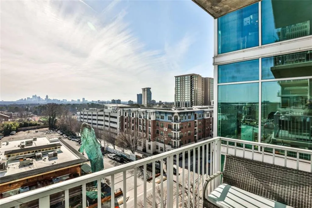 250 Pharr Road Unit 712, Atlanta, Georgia 30305, 1 Bedroom Bedrooms, ,1 BathroomBathrooms,Residential,For Sale,250 Pharr Road Unit 712,7617106