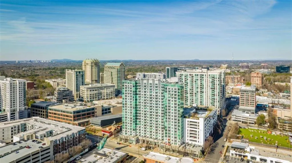 250 Pharr Road Unit 712, Atlanta, Georgia 30305, 1 Bedroom Bedrooms, ,1 BathroomBathrooms,Residential,For Sale,250 Pharr Road Unit 712,7617106