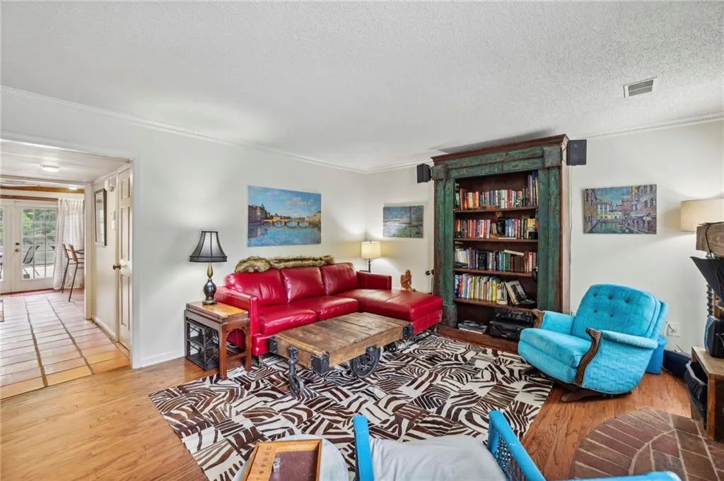 1053 Riverbend Club Drive Se, Atlanta, Georgia 30339, 2 Bedrooms Bedrooms, ,2 BathroomsBathrooms,Residential,For Sale,1053 Riverbend Club Drive Se,7477233