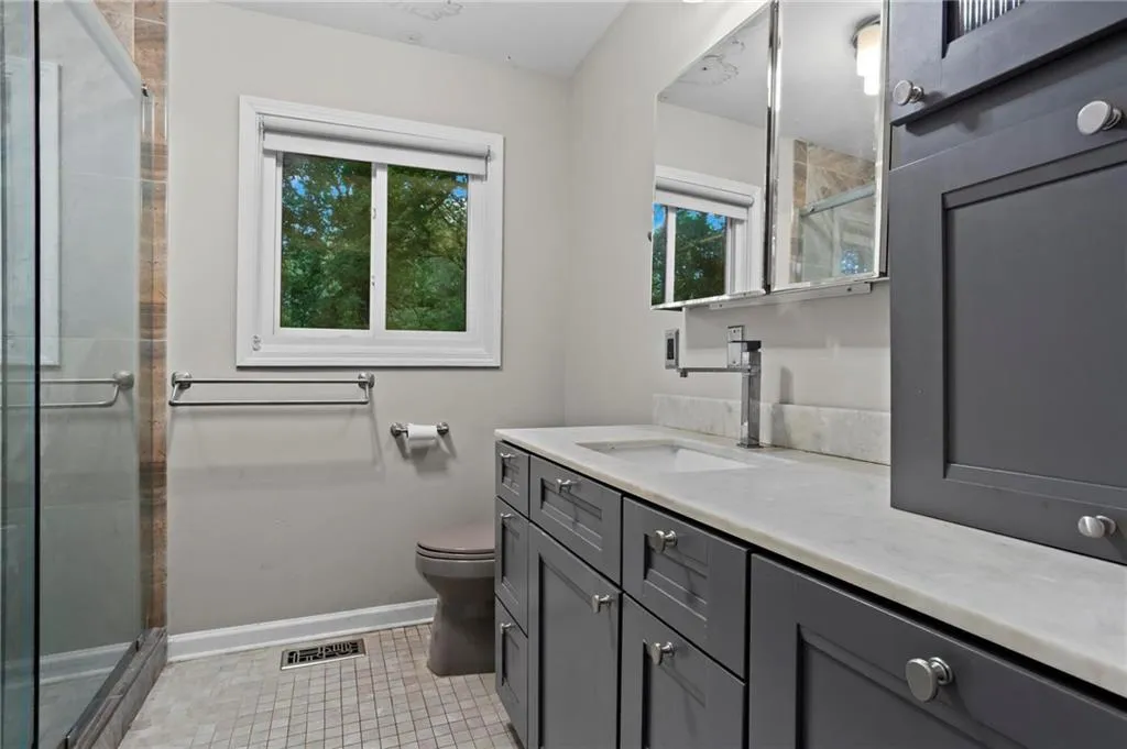 3600 Tanglewood Drive Se, Atlanta, Georgia 30339, 3 Bedrooms Bedrooms, ,3 BathroomsBathrooms,Residential,For Sale,3600 Tanglewood Drive Se,7638140