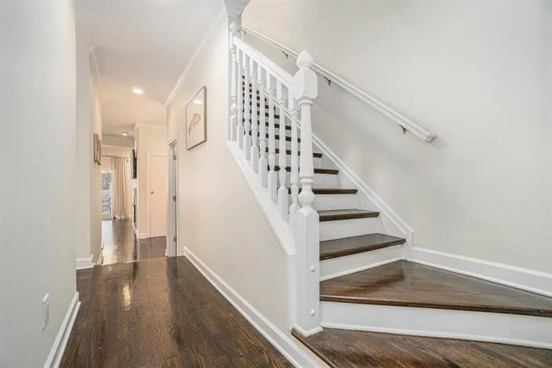 Welcome In Welcome In