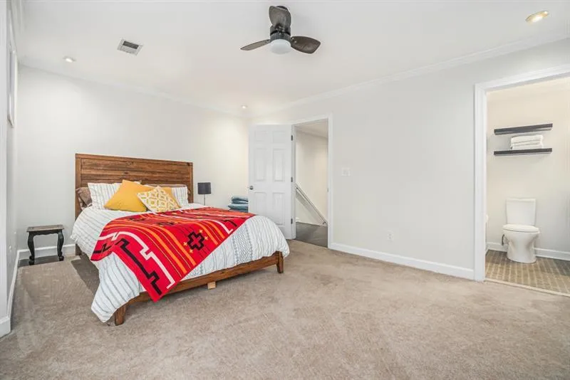 Secondary Bedroom Secondary Bedroom