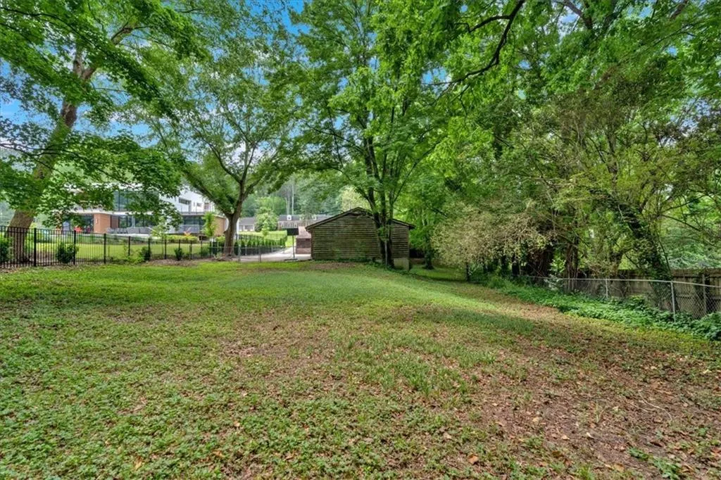 124 Chaseland Road, Atlanta, Georgia 30328, 3 Bedrooms Bedrooms, ,3 BathroomsBathrooms,Residential,Sold,124 Chaseland Road,7584709