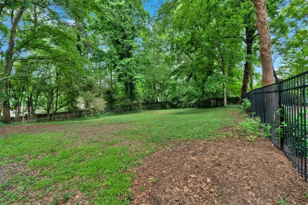 124 Chaseland Road, Atlanta, Georgia 30328, 3 Bedrooms Bedrooms, ,3 BathroomsBathrooms,Residential,Sold,124 Chaseland Road,7584709