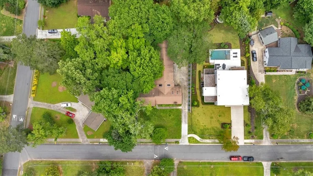 124 Chaseland Road, Atlanta, Georgia 30328, 3 Bedrooms Bedrooms, ,3 BathroomsBathrooms,Residential,Sold,124 Chaseland Road,7584709
