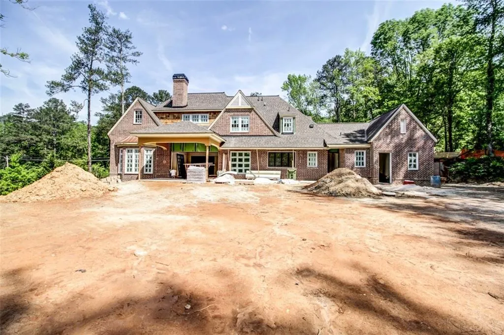 5120 Powers Ferry Road, Atlanta, Georgia 30327, 5 Bedrooms Bedrooms, ,5 BathroomsBathrooms,Residential,Sold,5120 Powers Ferry Road,5677186