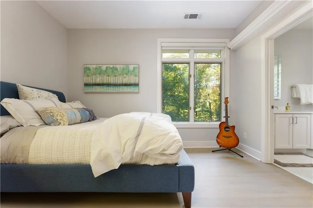 45 Finch Forest Trail, Sandy Springs, Georgia 30327, 4 Bedrooms Bedrooms, ,5 BathroomsBathrooms,Residential,Sold,45 Finch Forest Trail,7164085