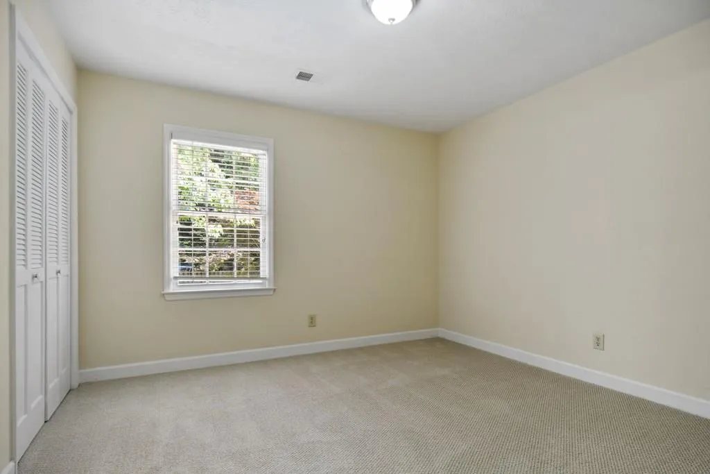 6840 Lisa Lane, Sandy Springs, Georgia 30338, 4 Bedrooms Bedrooms, ,3 BathroomsBathrooms,Residential,Sold,6840 Lisa Lane,6717499