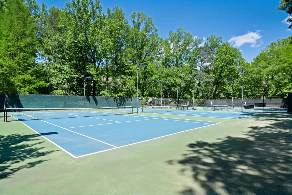 6840 Lisa Lane, Sandy Springs, Georgia 30338, 4 Bedrooms Bedrooms, ,3 BathroomsBathrooms,Residential,Sold,6840 Lisa Lane,6717499